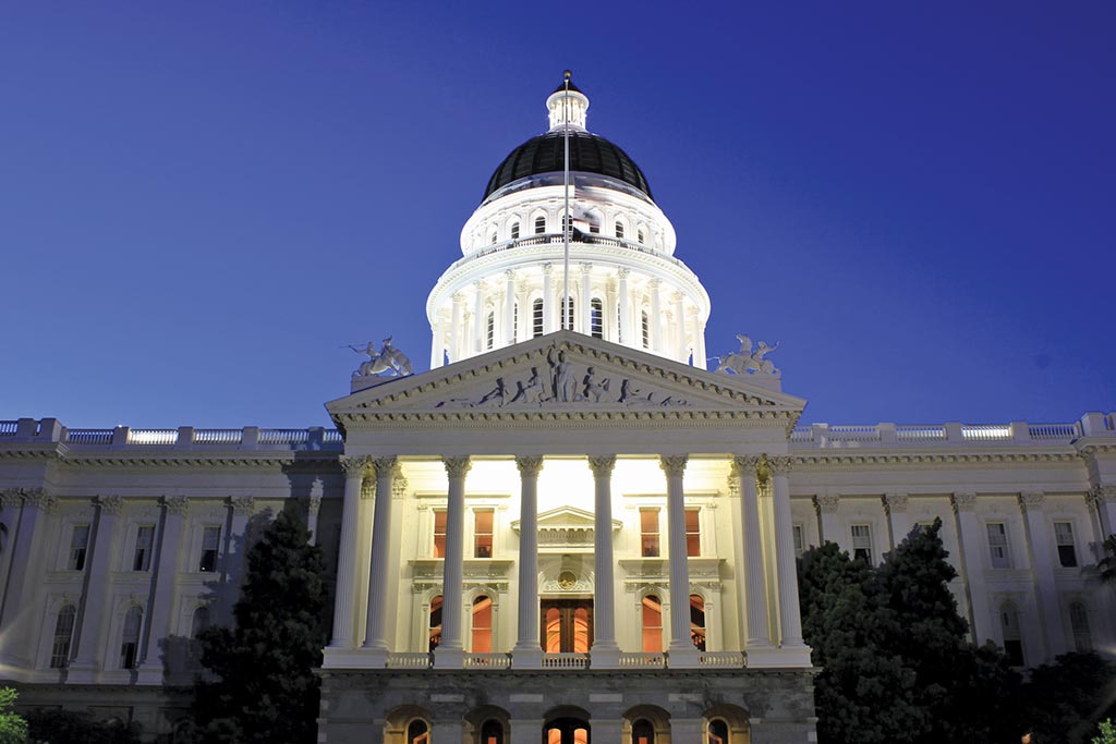 The Capitol Building at dusk. Photo © Christopher Arns.